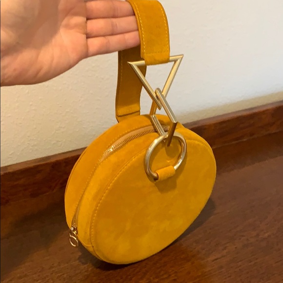 Suede clutch by Tara Zadeh - Picture 2 of 8